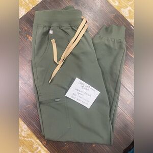 Women’s Figs Zamora Joggers